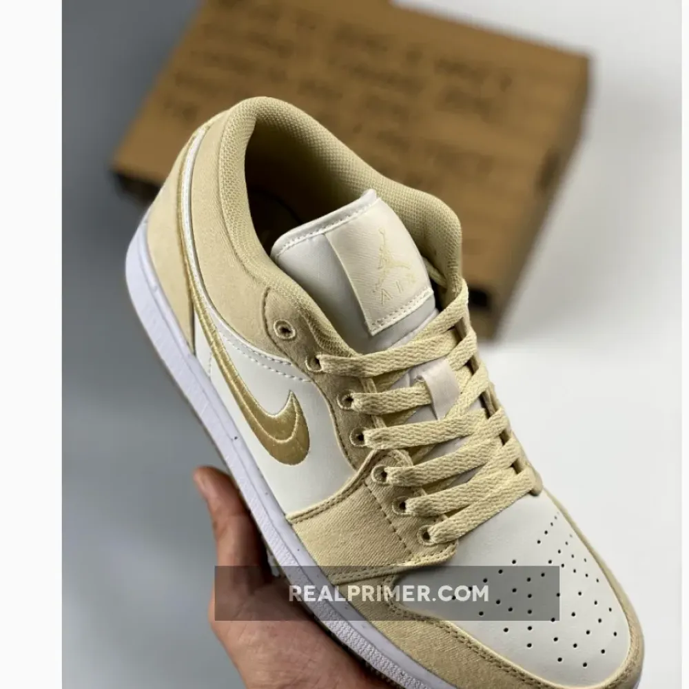 Nike SB Dunk Low Canvas Tan/White/Gold FN3722-701