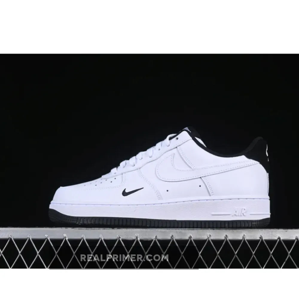 AIR FORCE 1 07 LOW WHITE/ANTHRACITE HM9483-101