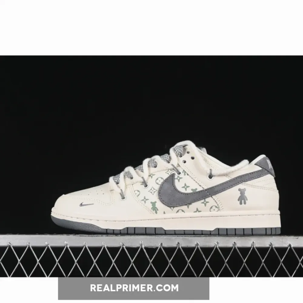 SB DUNK LOW OFF WHITE/GREY SJ2068-289