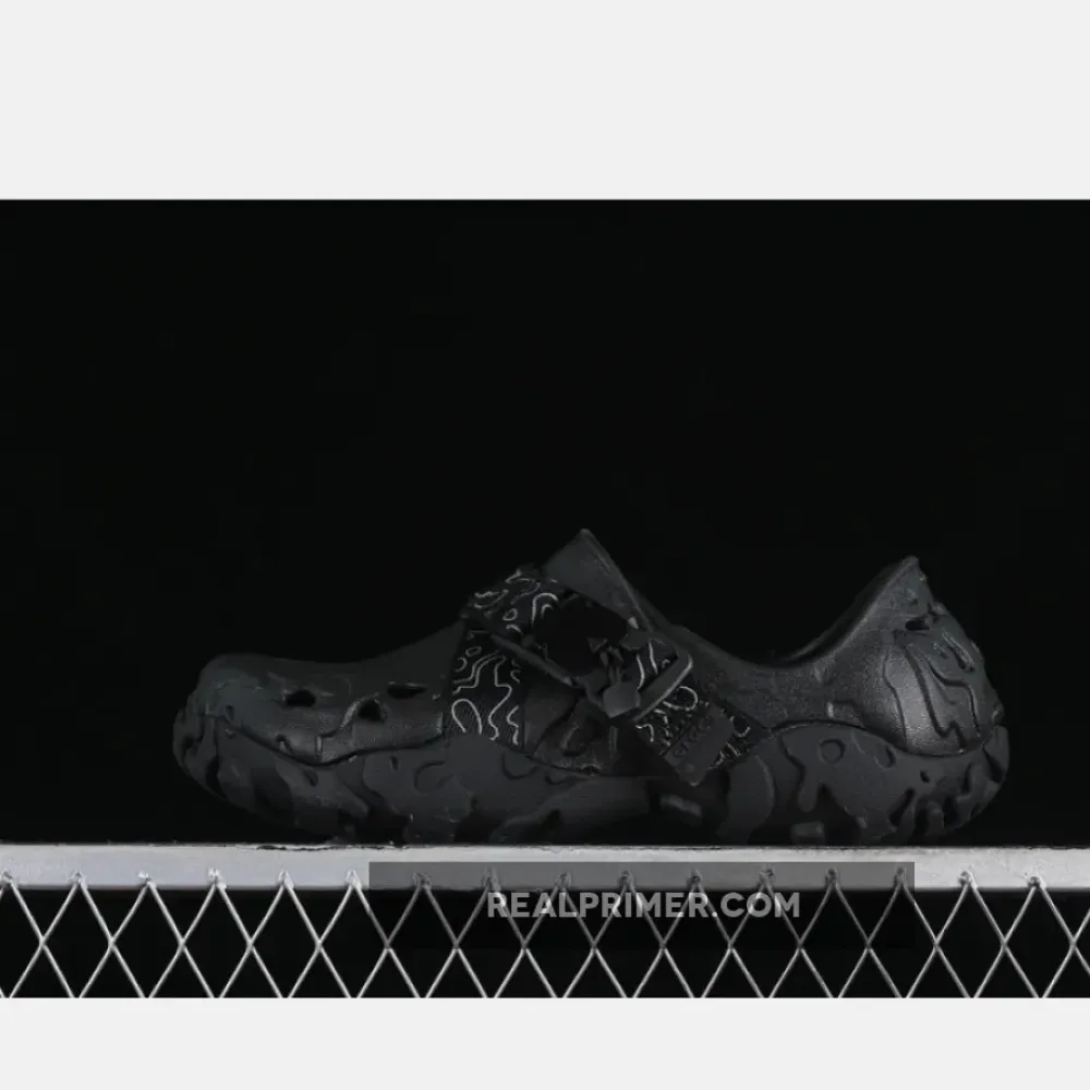 CROCS CLASSIC BLACK WDS11H