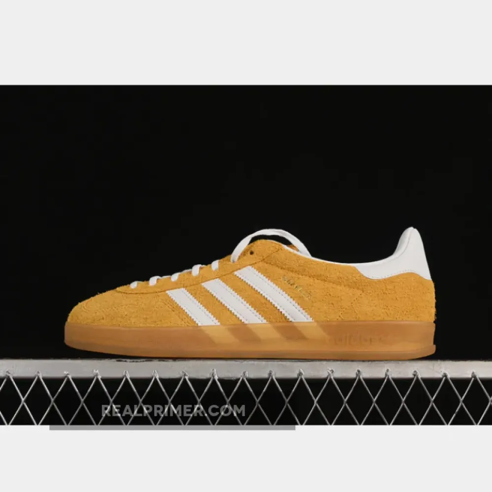 ORIGINALS GAZELLE INDOOR ORANGE PEEL/CLOUD WHITE/GOLD METALLIC HQ8716