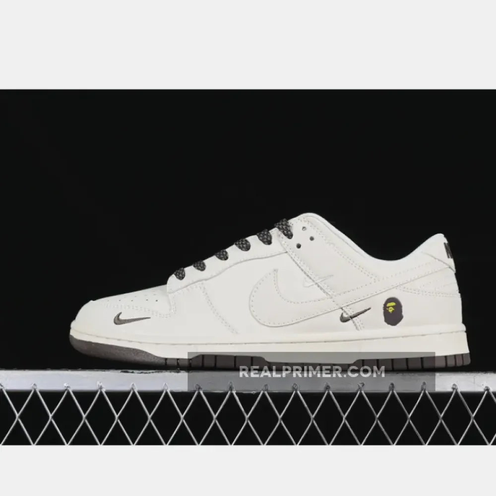 DUNK LOW BAPE WHITE/BROWN XD6188-019