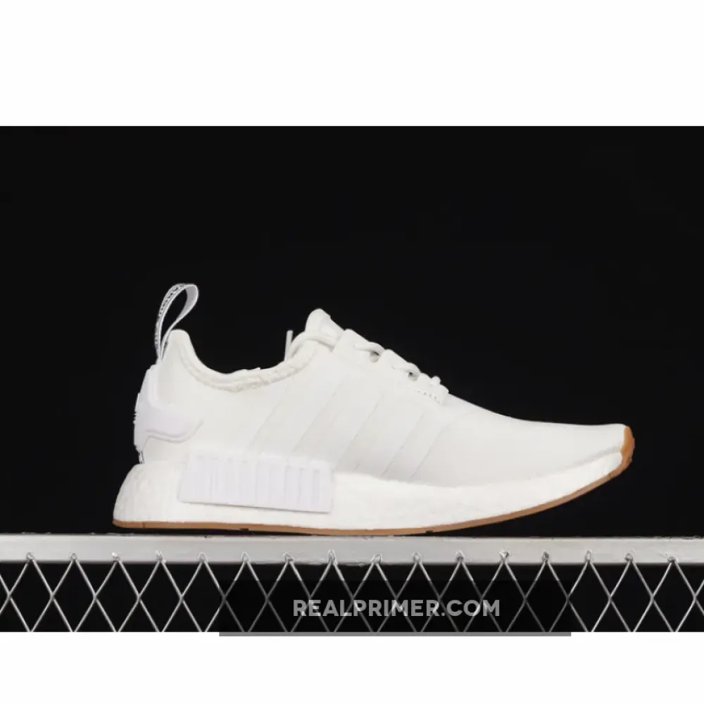 NMD_R1 PRIMEBLUE SHOES CLOUD WHITE/CLOUD WHITE/GUM GZ9260