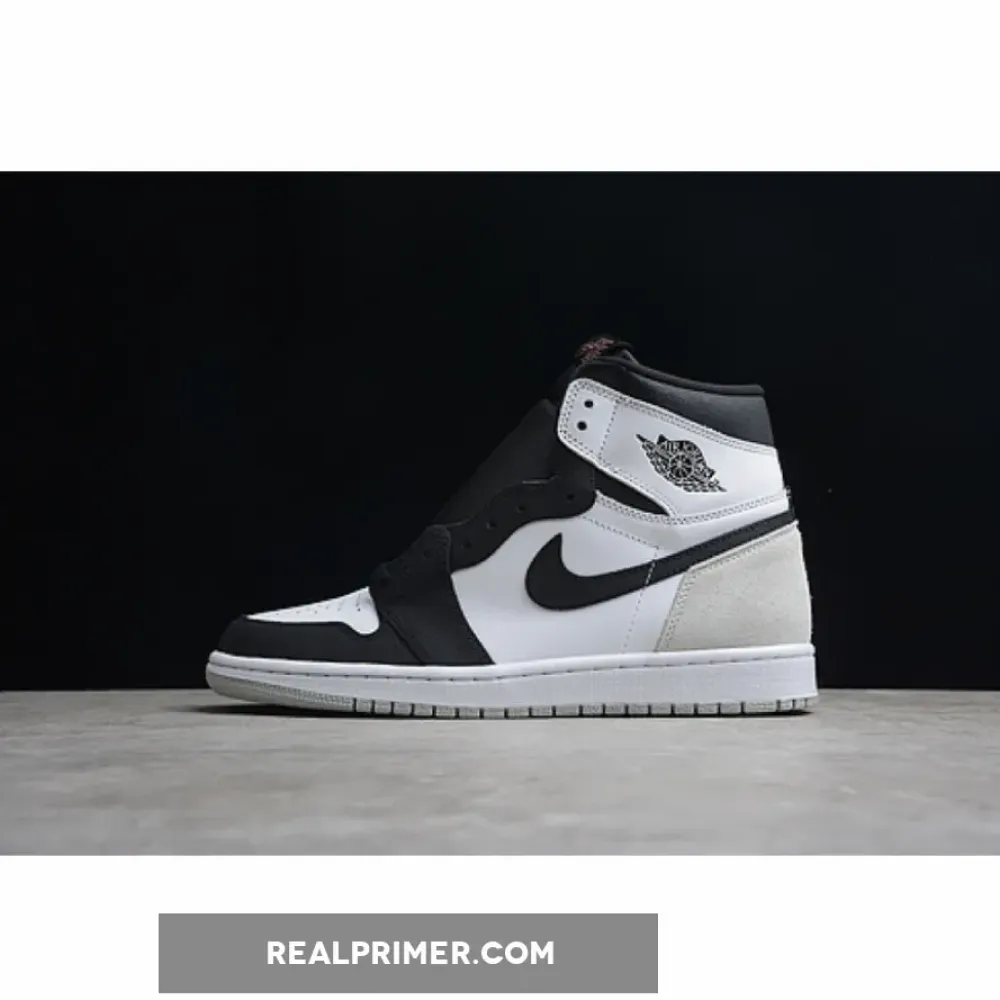 AIR JORDAN 1 RETRO HIGH OG STAGE HAZE WHITE/BLACK/GREY FOG/BLEACHED CORAL 555088-108