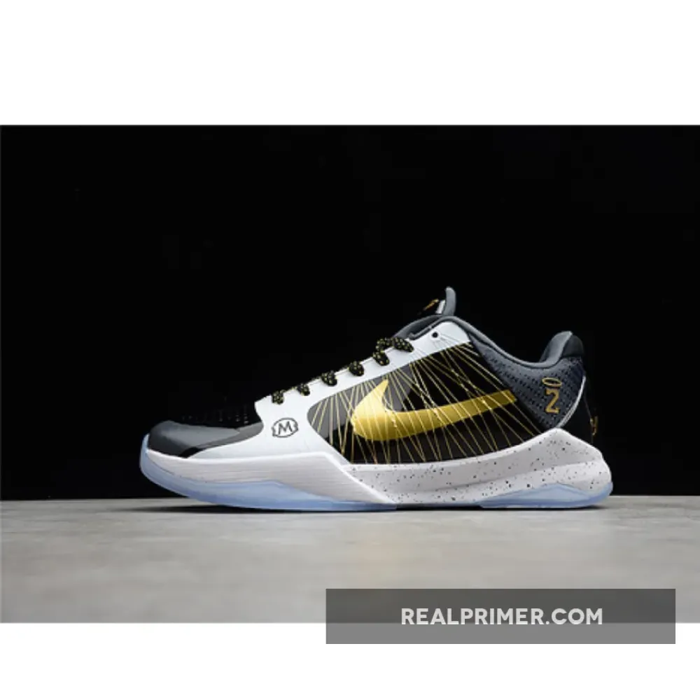 KOBE V PROTRO BLACK/WHITE/GOLD CD0824-127