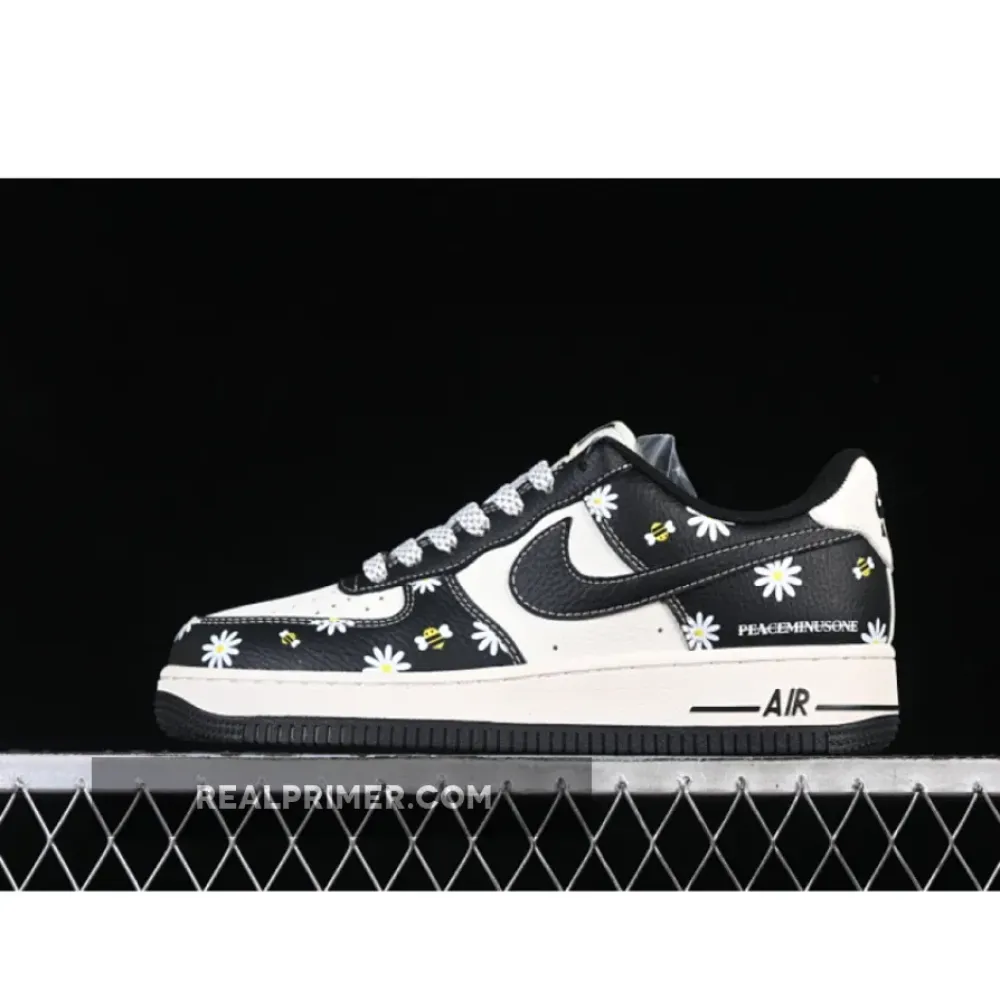 AIR FORCE 1 07 LOW CASUAL SNEAKERS BLACK/WHITE JP8028-004