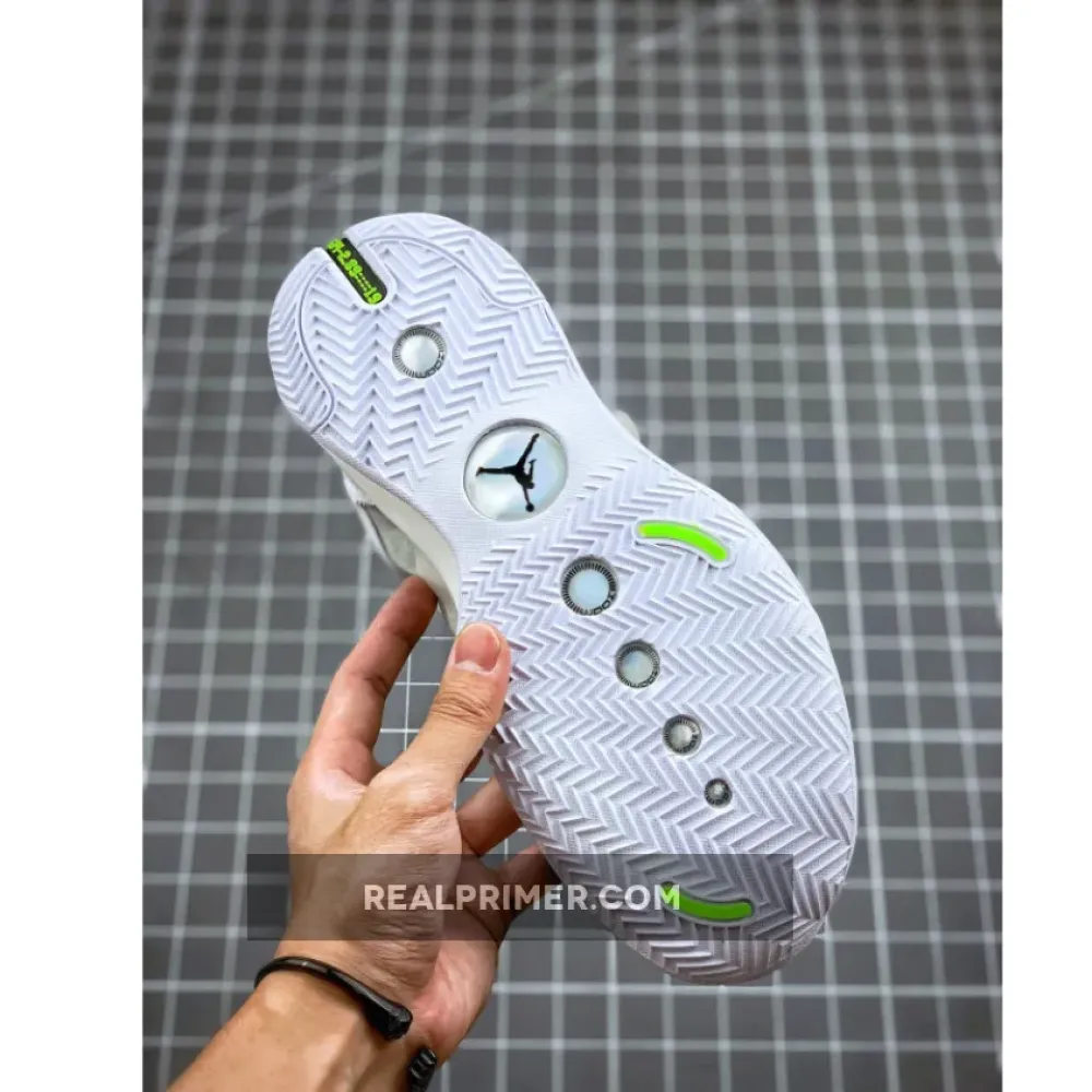 Air Jordan 34 Low Crispy Pure Platinum/Metallic Silver/White CU3473-100