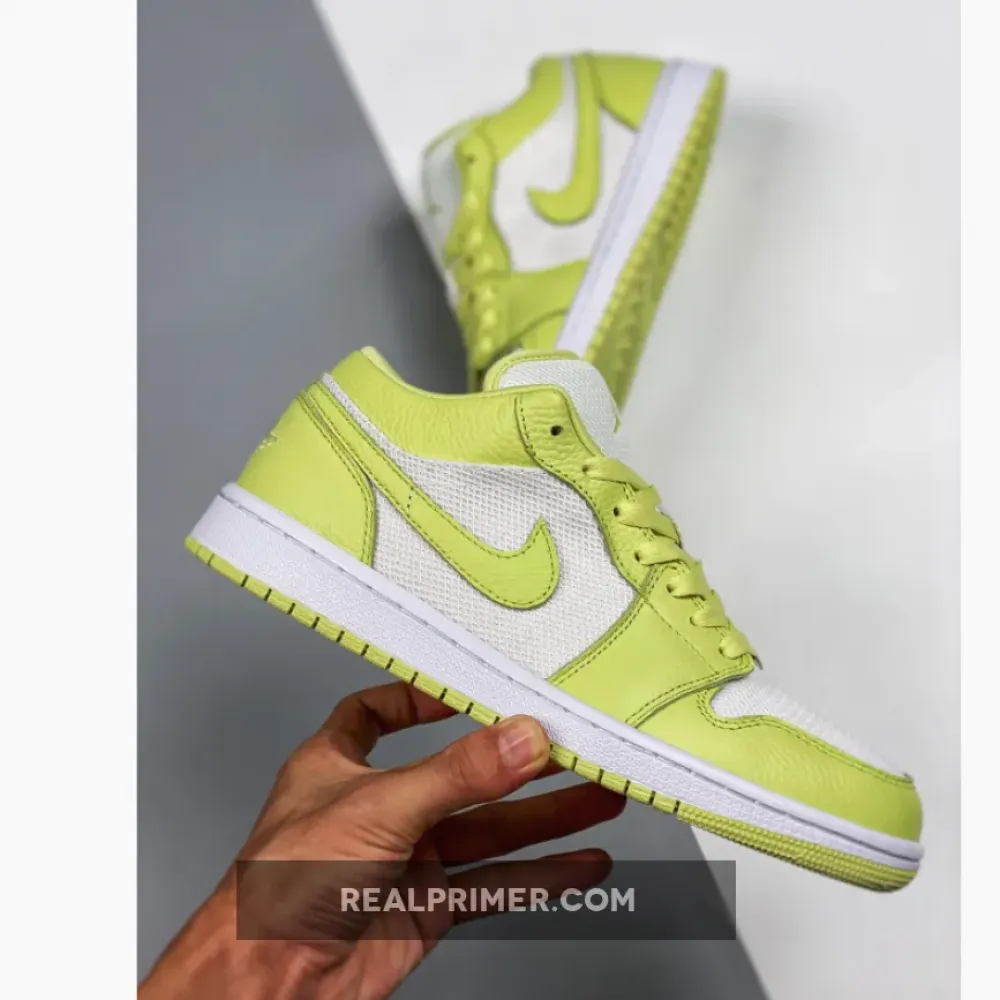 Nike SB Dunk Low Summit White/Limelight DH9619-103