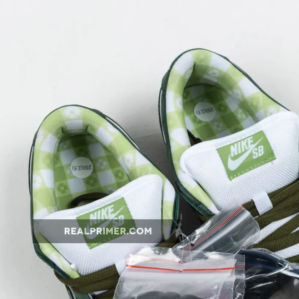 Nike SB Dunk Low Green Lobster // BV1310-337
