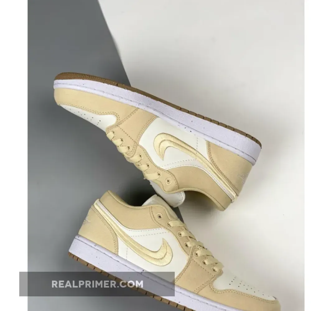 Nike SB Dunk Low Canvas Tan/White/Gold FN3722-701