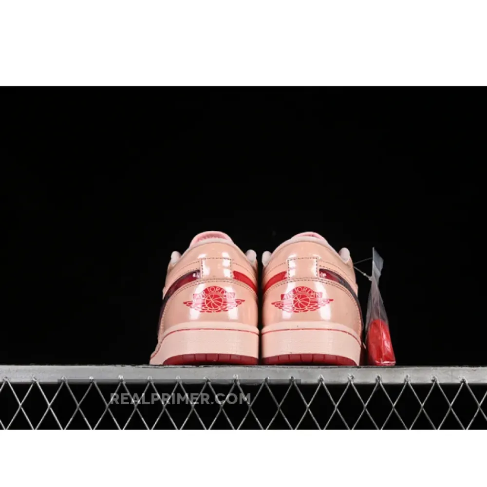 AIR JORDAN 1 LOW WASHED CORAL/WASHED CORAL/GYM RED HF3174-600