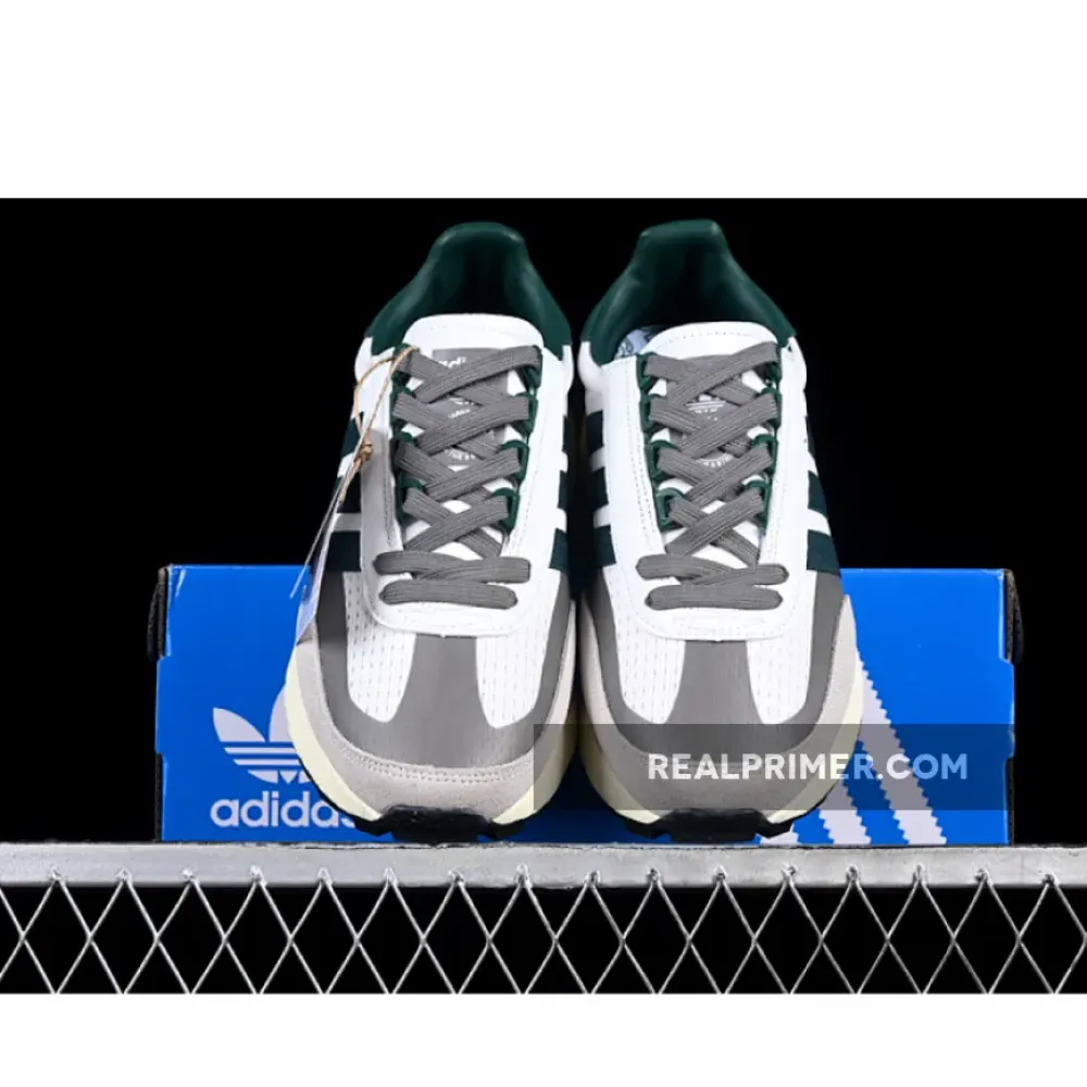 RETROPY E5 OFF WHITE/COLLEGIATE GREEN IE3910