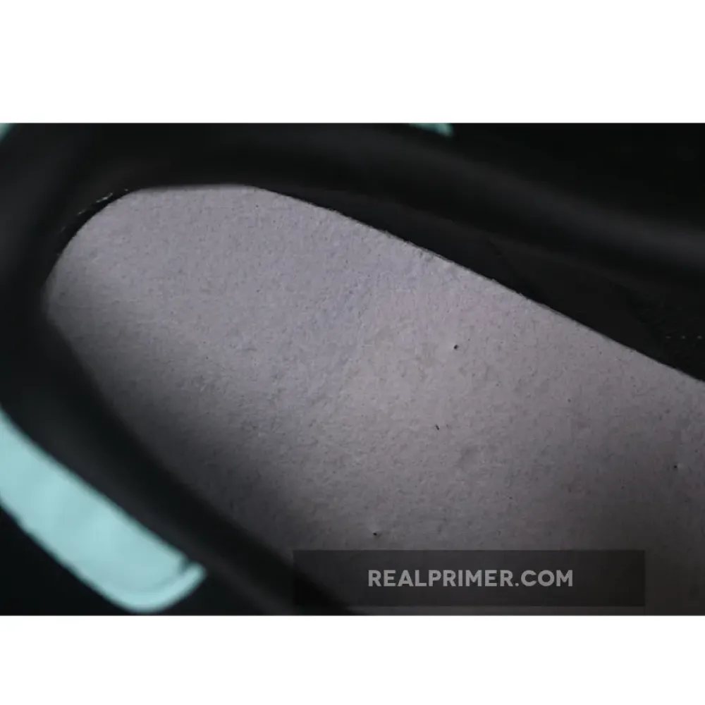 ORIGINALS GAZELLE INDOOR CORE BLACK/CLEAR MINT/GUM JR7112