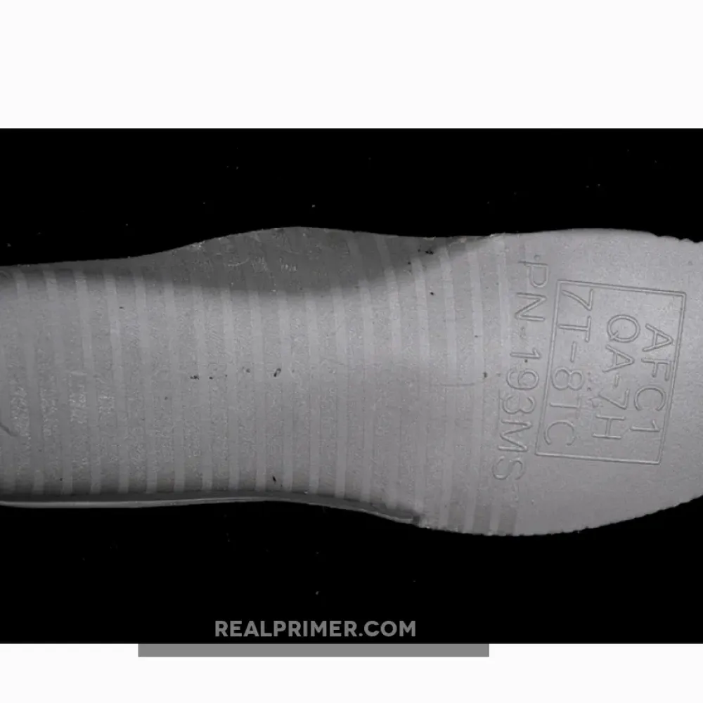 AIR FORCE 1 07 LOW WHITE/ANTHRACITE HM9483-101