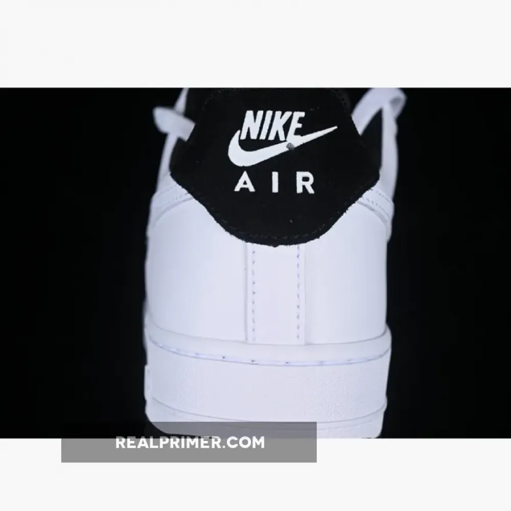 AIR FORCE 1 07 LOW WHITE/ANTHRACITE HM9483-101