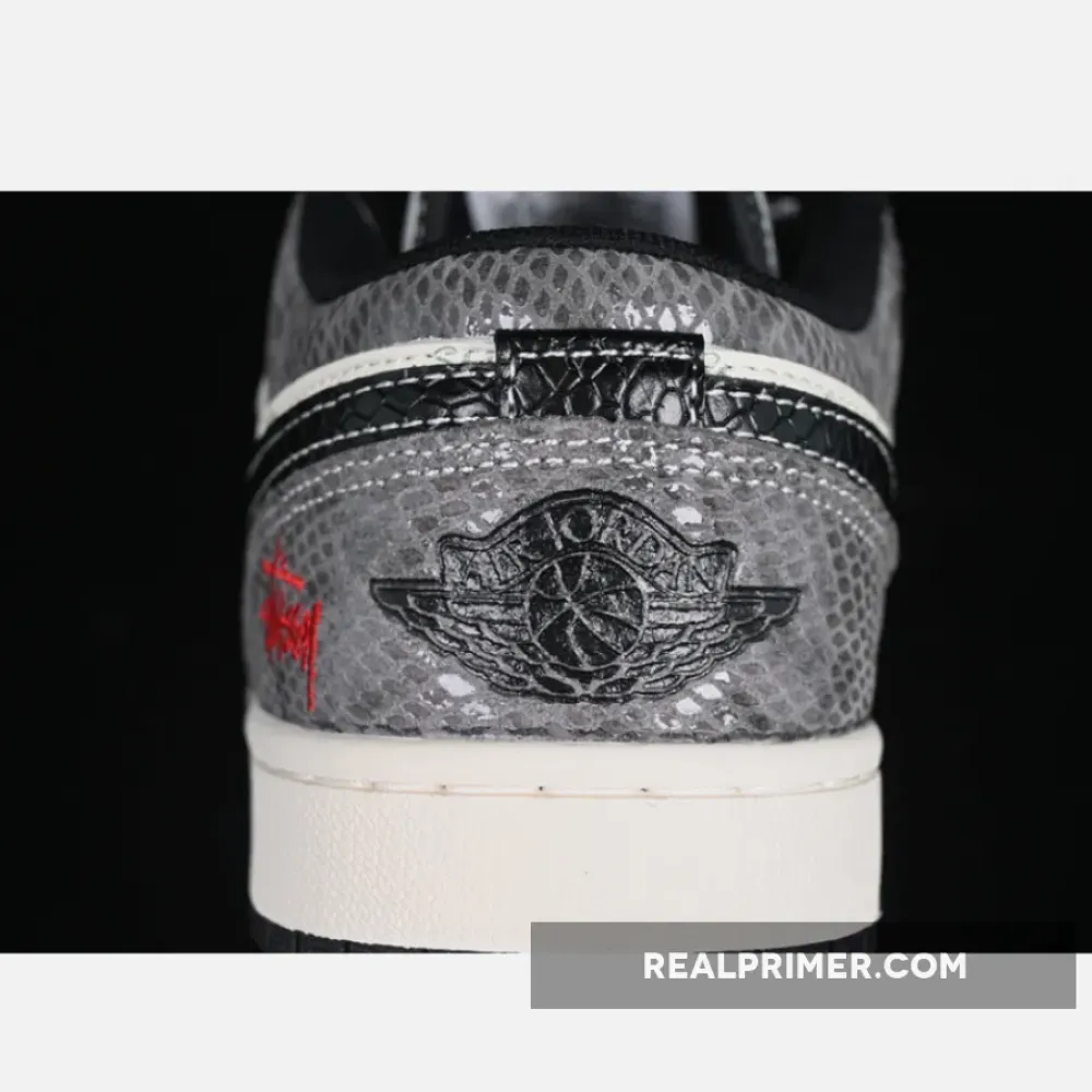 AIR JORDAN 1 LOW WHITE/GREY/BLACK/RED FC1688-202