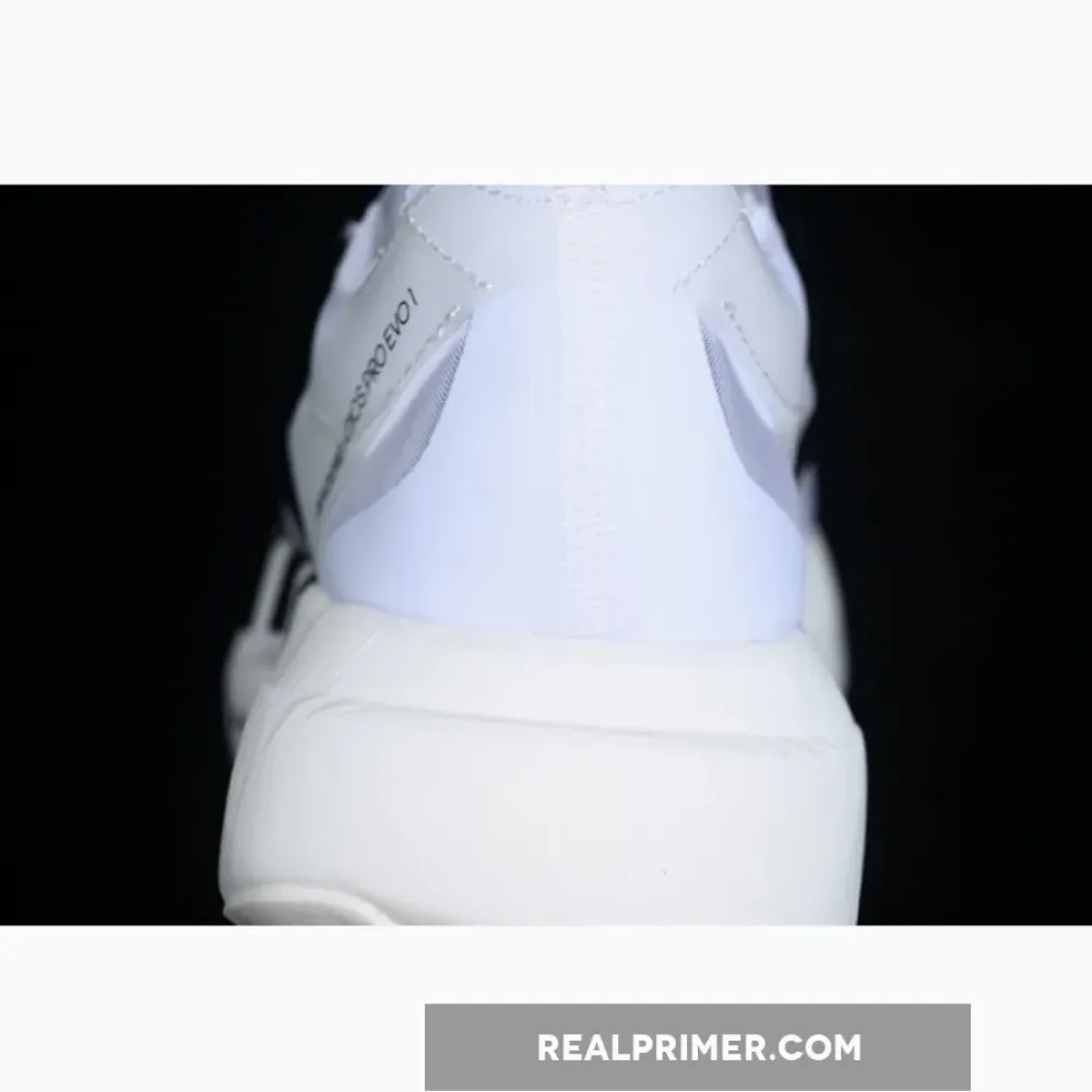 ADIZERO ADIOS PRO EVO 1 WHITE/BLACK/CRYSTAL WHITE IH5564