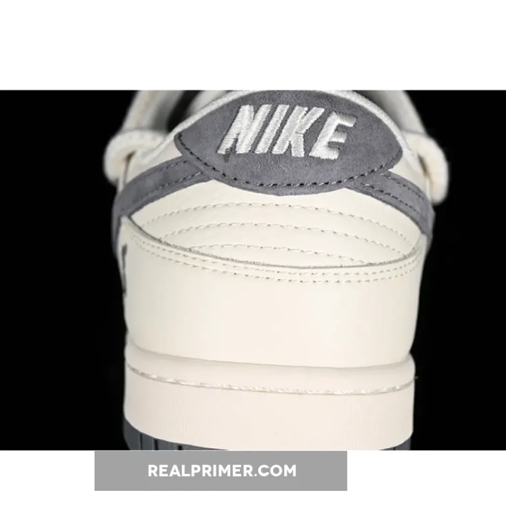 SB DUNK LOW OFF WHITE/GREY SJ2068-289