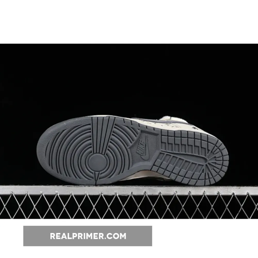 SB DUNK LOW OFF WHITE/GREY SJ2068-289