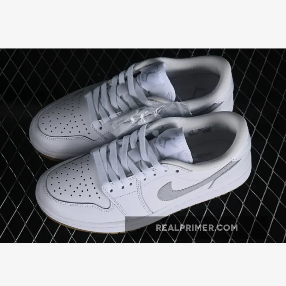 AIR JORDAN 1 LOW RETRO GOLF WHITE/PURE PLATINUM/GUM MEDIUM BROWN DD9315-111