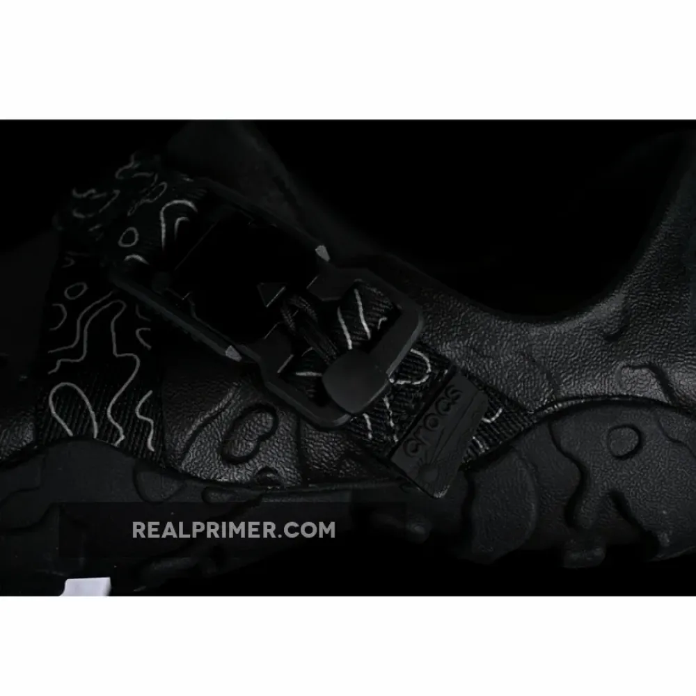 CROCS CLASSIC BLACK WDS11H