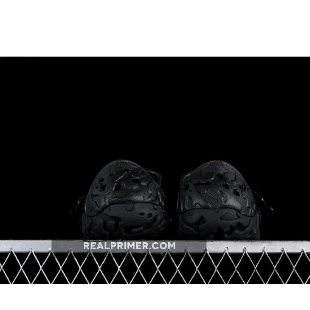 CROCS CLASSIC BLACK WDS11H