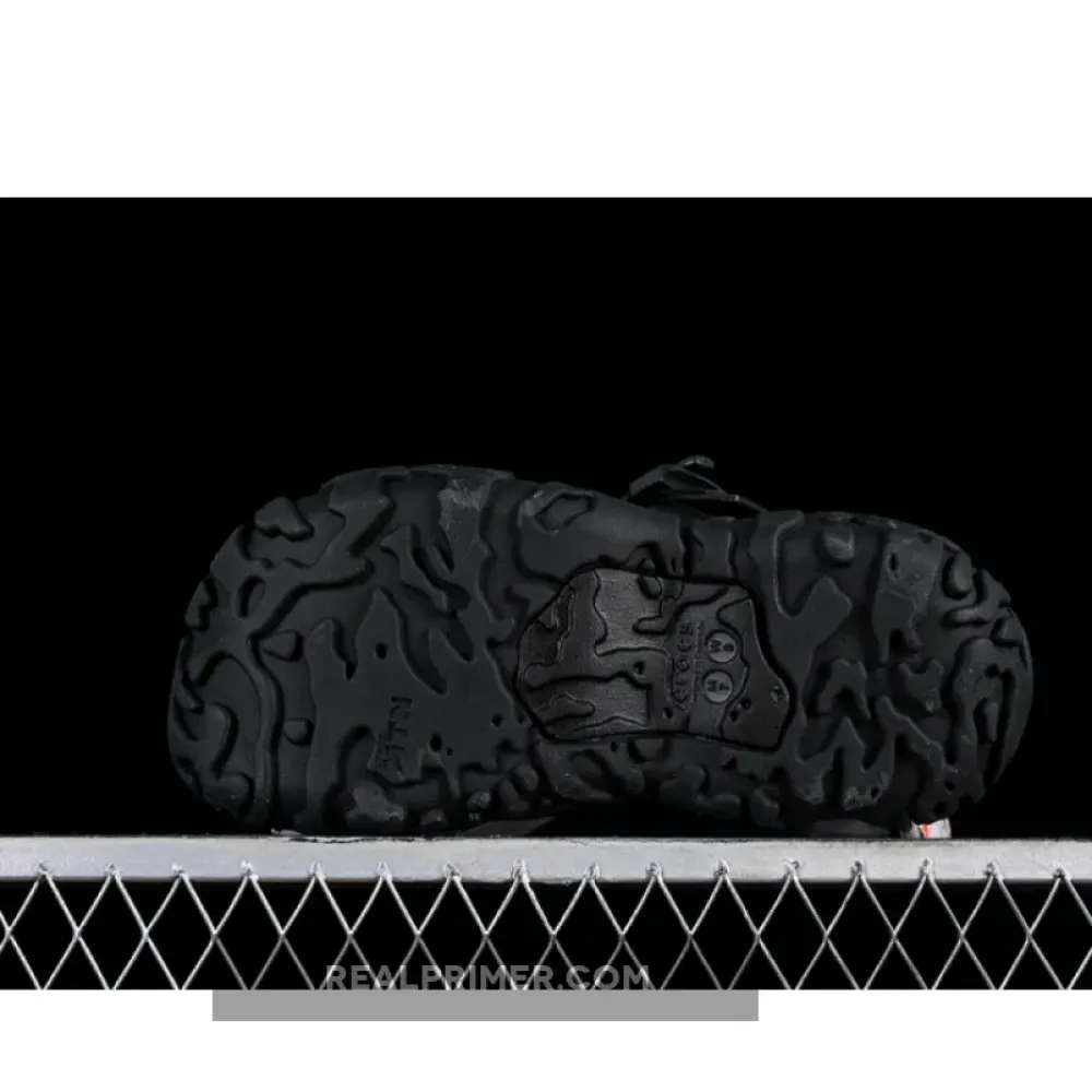 CROCS CLASSIC BLACK WDS11H