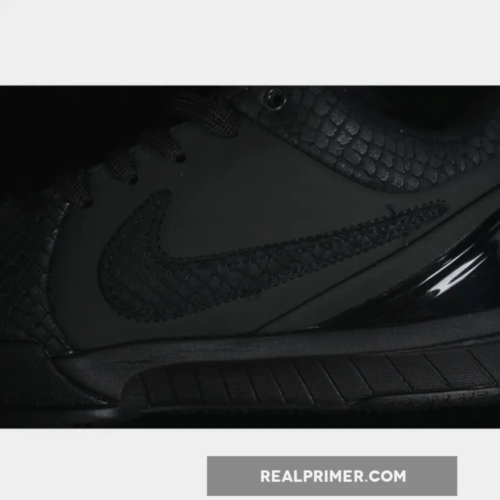 ZOOM KOBE 4 PROTRO GIFT OF MAMBA BLACK/BLACK/UNIVERSITY GOLD FQ3544-001