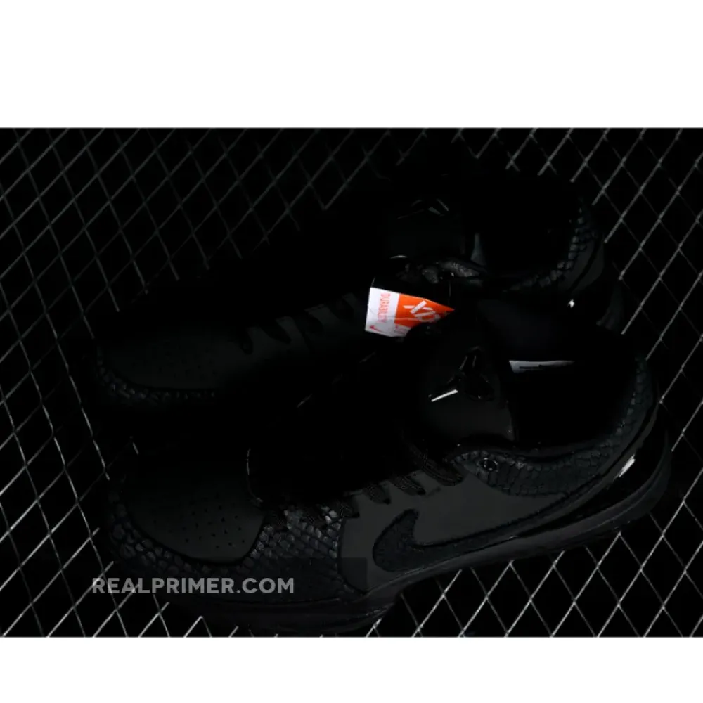 ZOOM KOBE 4 PROTRO GIFT OF MAMBA BLACK/BLACK/UNIVERSITY GOLD FQ3544-001