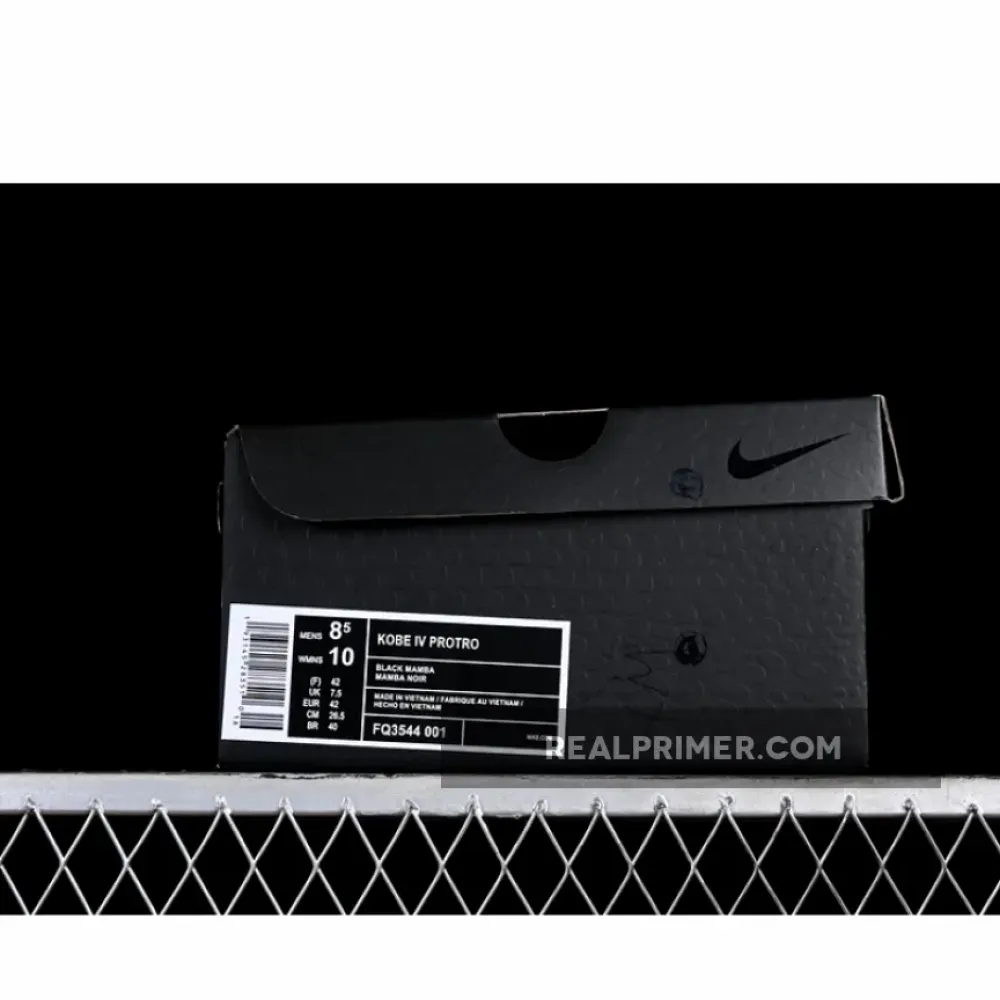 ZOOM KOBE 4 PROTRO GIFT OF MAMBA BLACK/BLACK/UNIVERSITY GOLD FQ3544-001