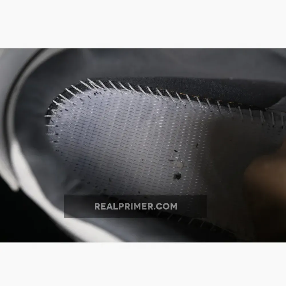 AIR JORDAN COURTSIDE 23 WHITE/GREY HQ1192-101