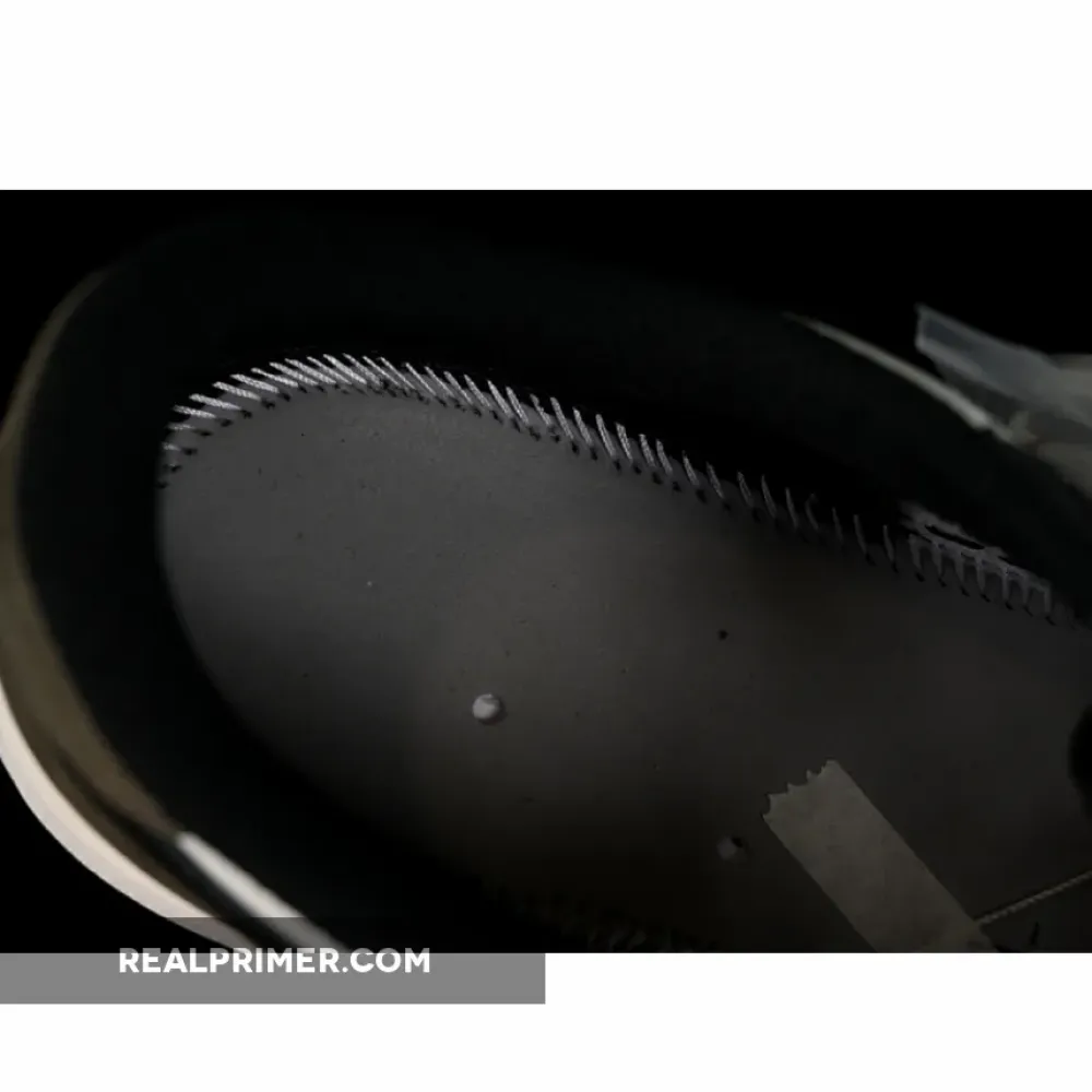 AIR JORDAN 1 LOW MOCHA WHITE/BLACK/PALOMINO CZ0790-102