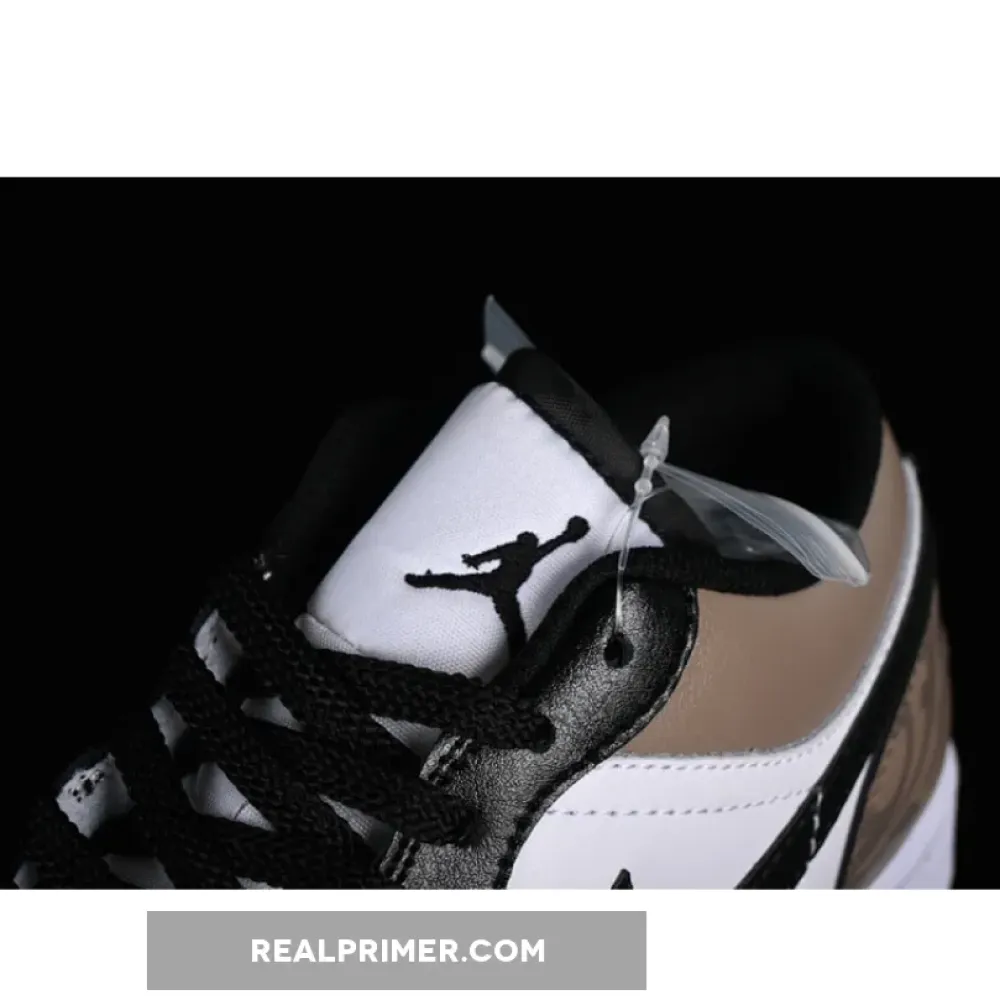 AIR JORDAN 1 LOW WHITE/BLACK/BROWN 553558-132