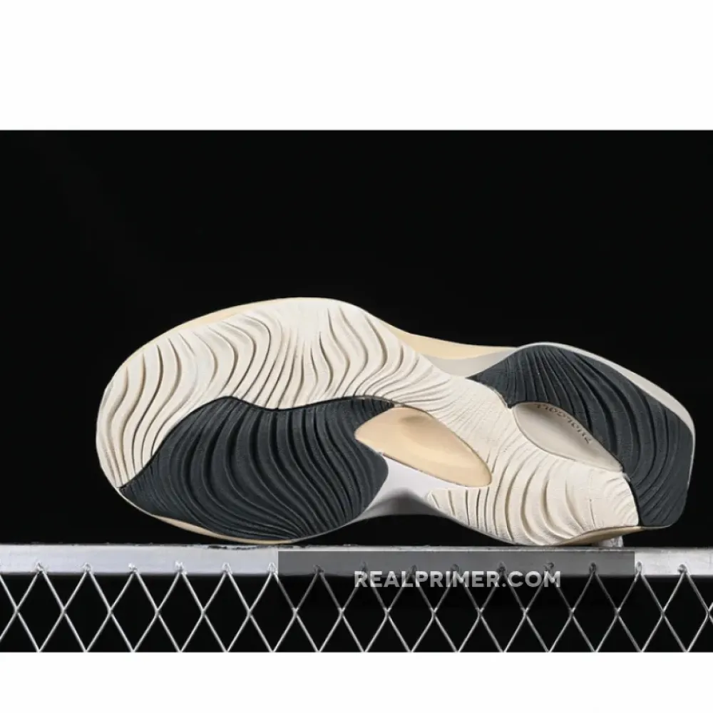 NEW BALANCE WARPED RUNNER WHITE/BLACK/GREY UWRPDMOB