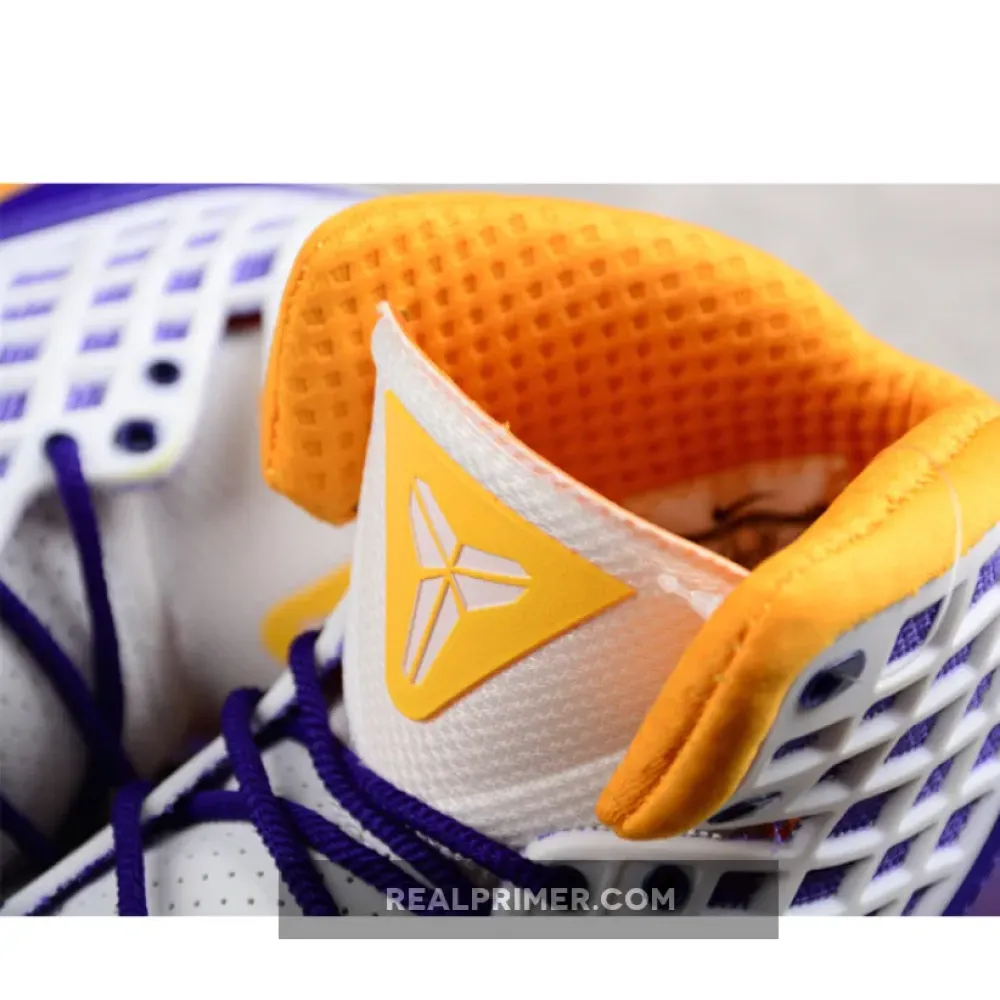 ZOOM KOBE III 3 SL PROTRO MVP WHITE/PURPLE/GOLD 308090-151