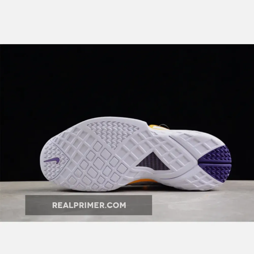 ZOOM KOBE III 3 SL PROTRO MVP WHITE/PURPLE/GOLD 308090-151