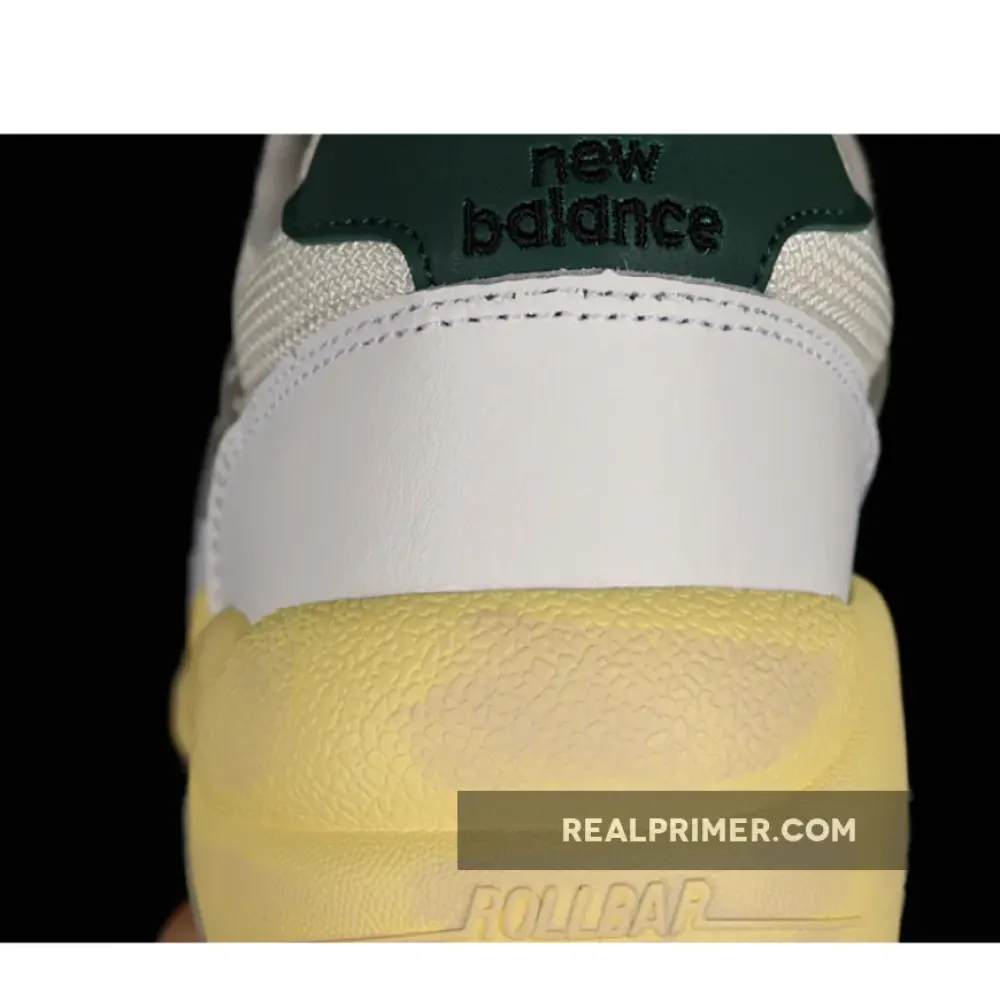 580 RUNNING SHOES WHITE/NIGHTWATCH GREEN/SEA SALT MT580RCA