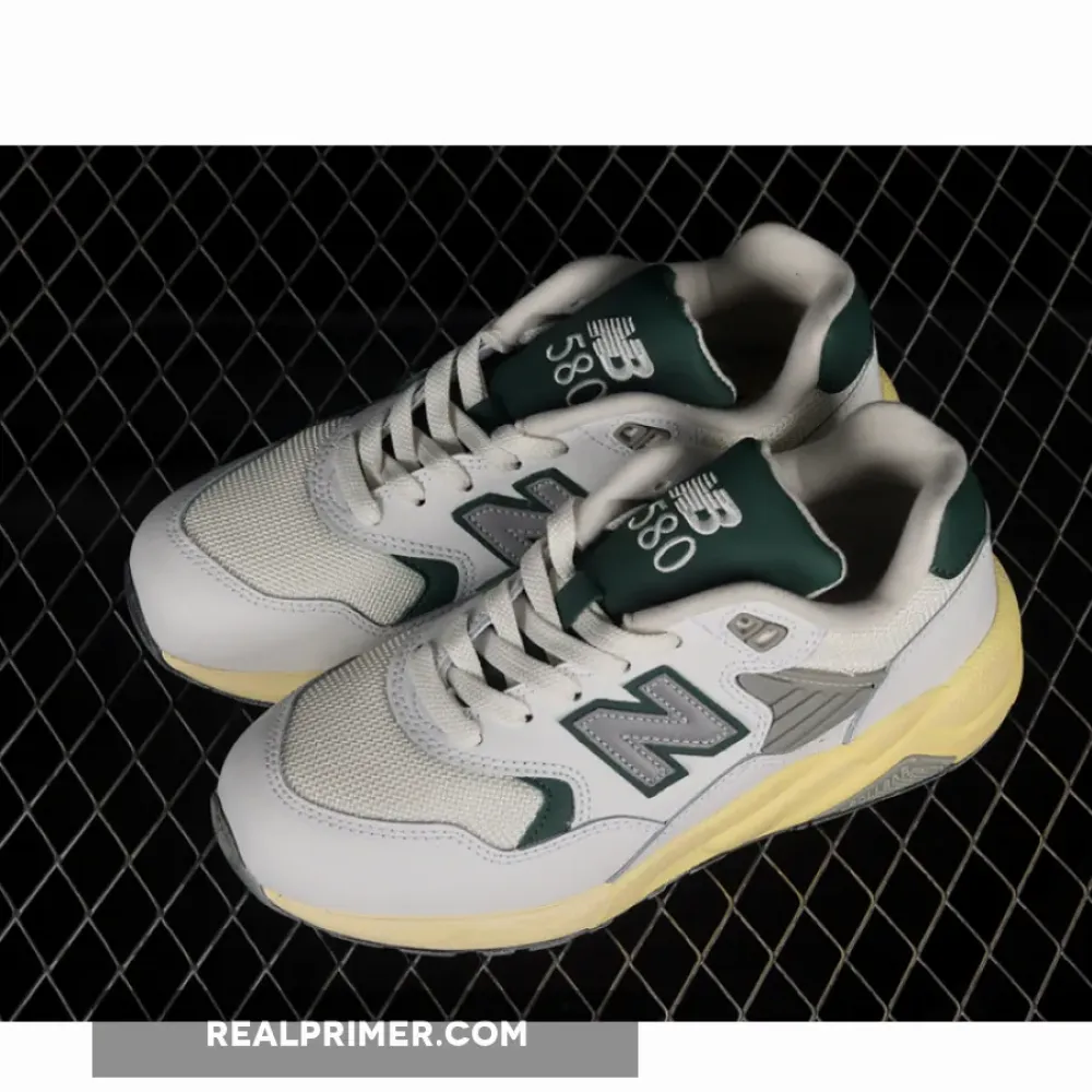 580 RUNNING SHOES WHITE/NIGHTWATCH GREEN/SEA SALT MT580RCA