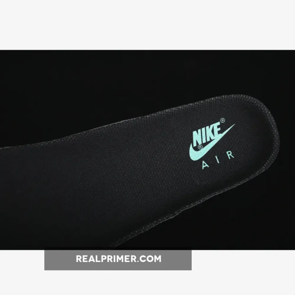 AIR FORCE 1 07 LOW FLAME RED LIPS BLACK/BLUE/PINK FB8971-005