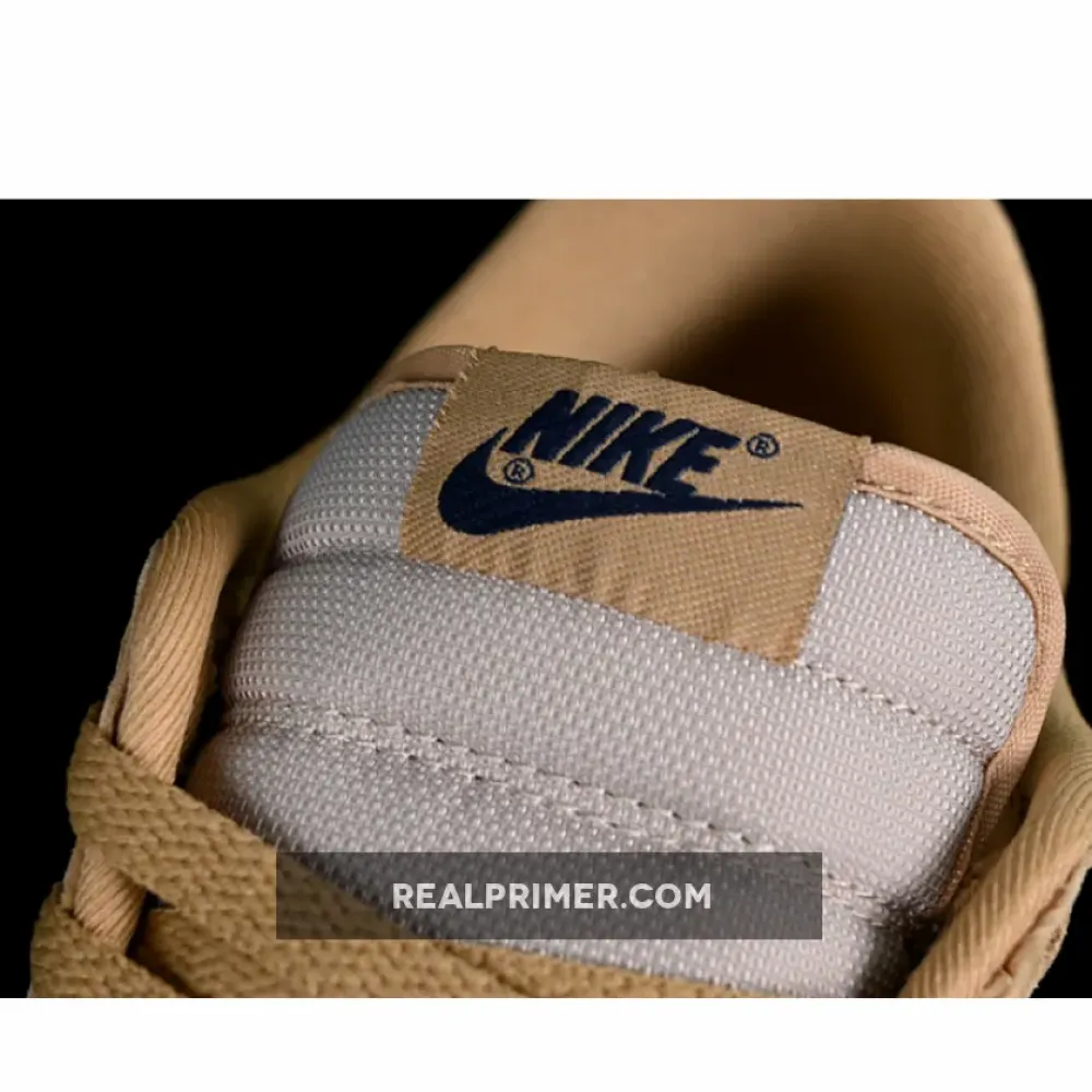 DUNK LOW SB VEGAS GOLD/MIDNIGHT NAVY-MAPLE 304714-741