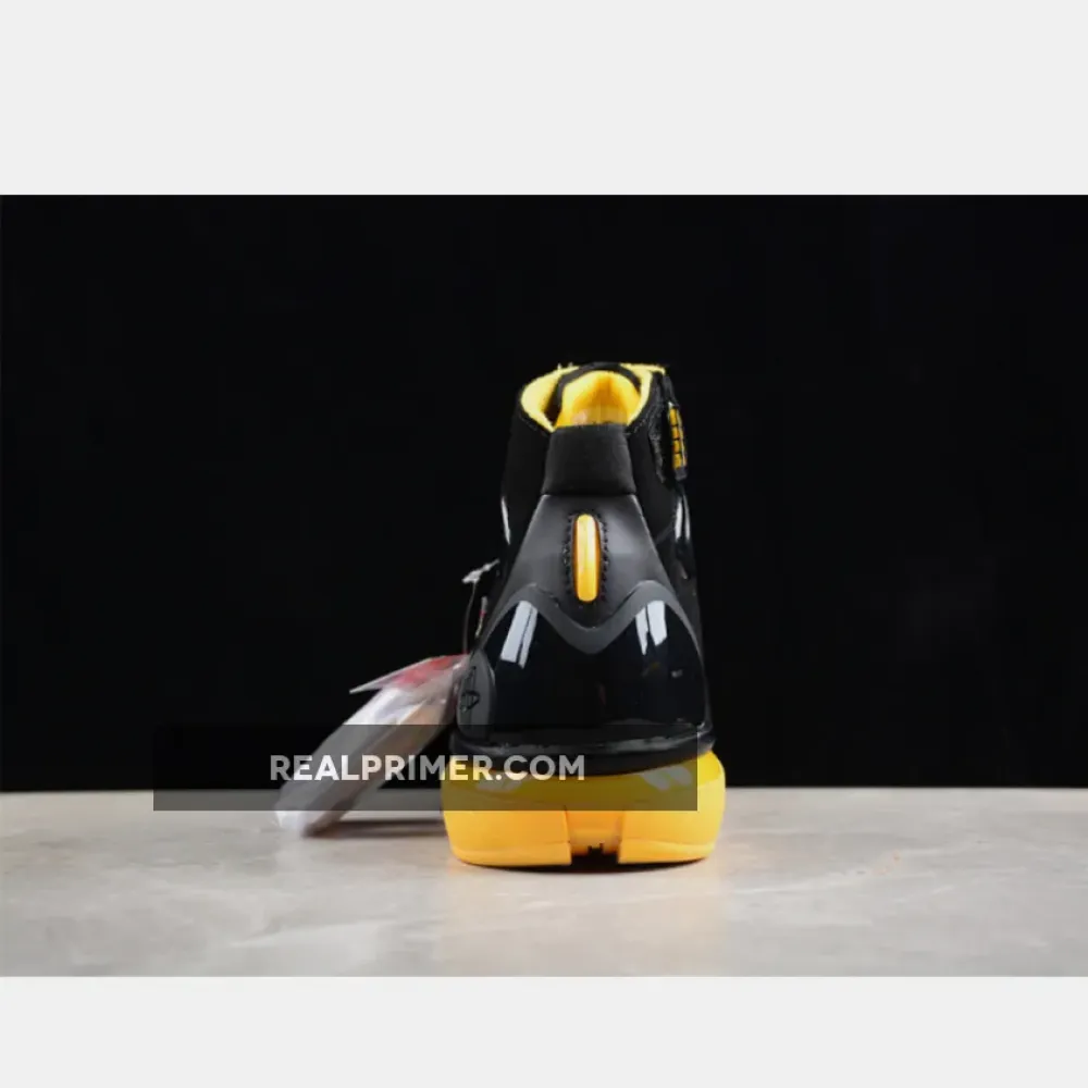 AIR ZOOM HUARACHE 2K4 BLACK/VARSITY MAIZE-WHITE 308475-100