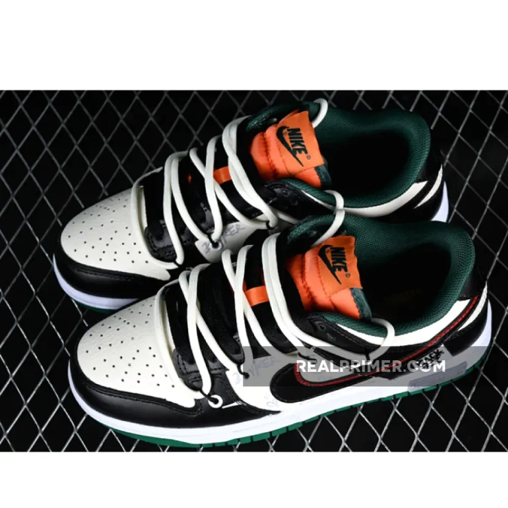 DUNK LOW SB WHITE/BLACK/GREEN/RED DD1391-300