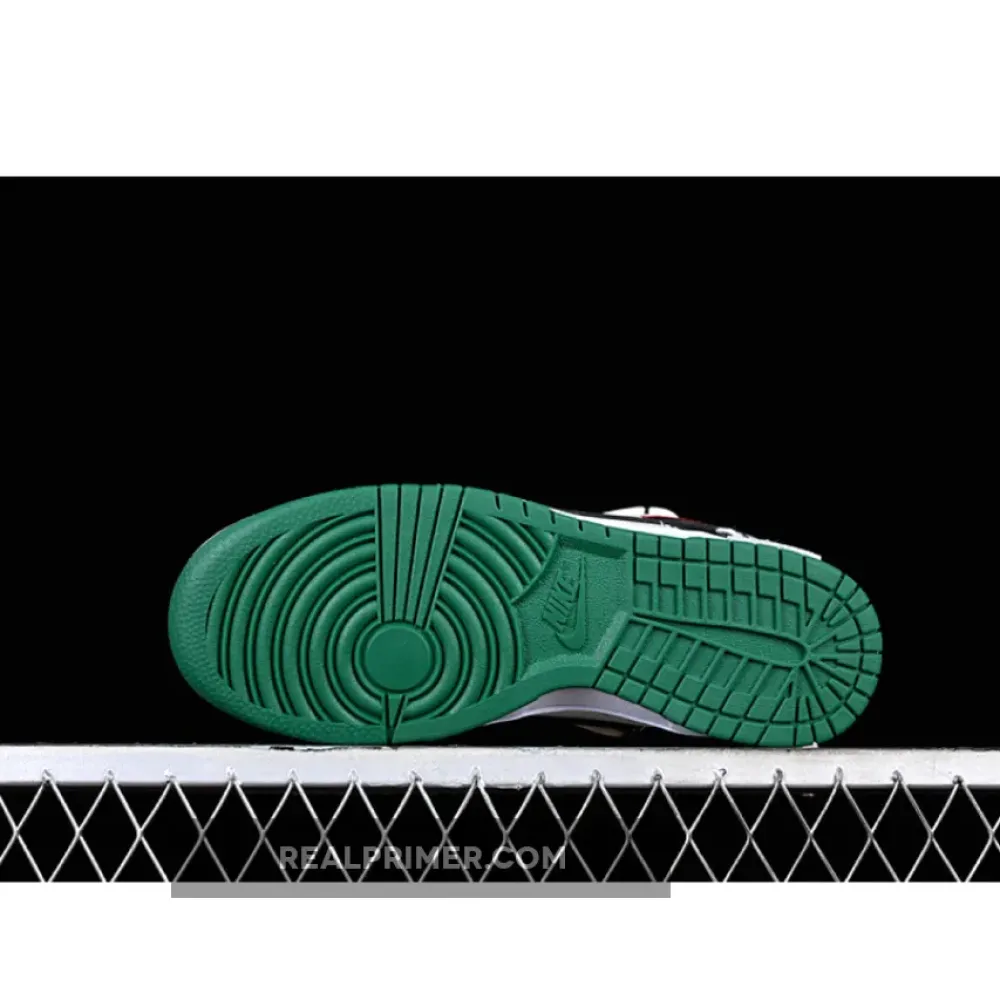 DUNK LOW SB WHITE/BLACK/GREEN/RED DD1391-300