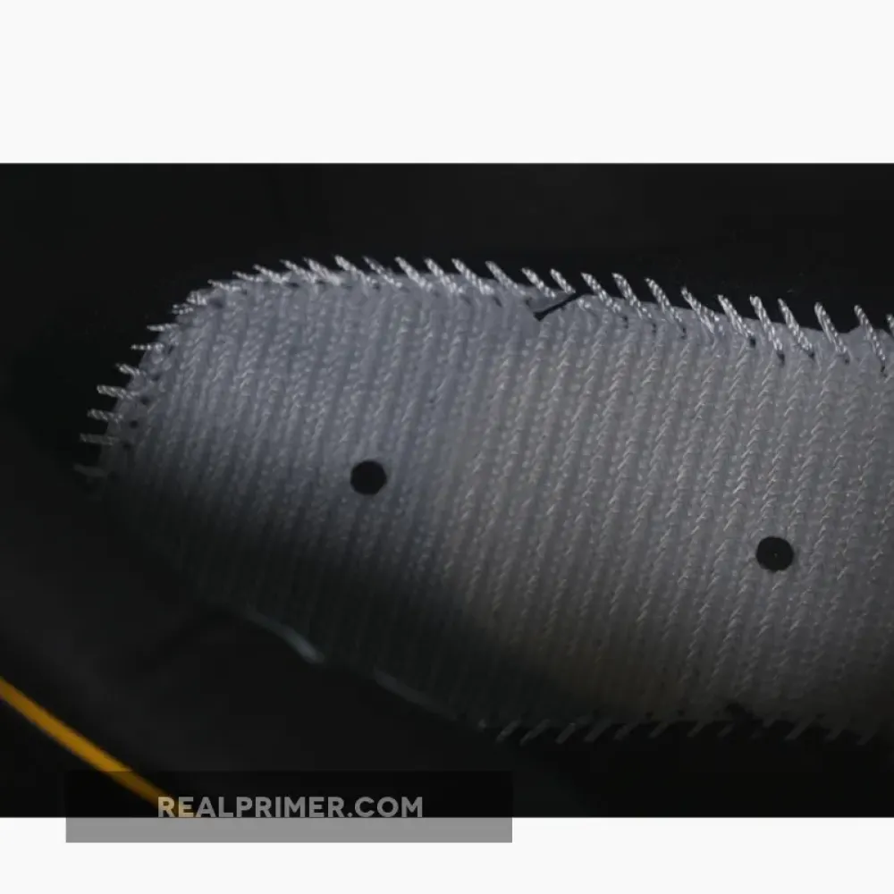 KOBE 8 PROTRO EASTER FIBERGLASS/COURT PURPLE/BACK/LASER PURPLE 555035-302