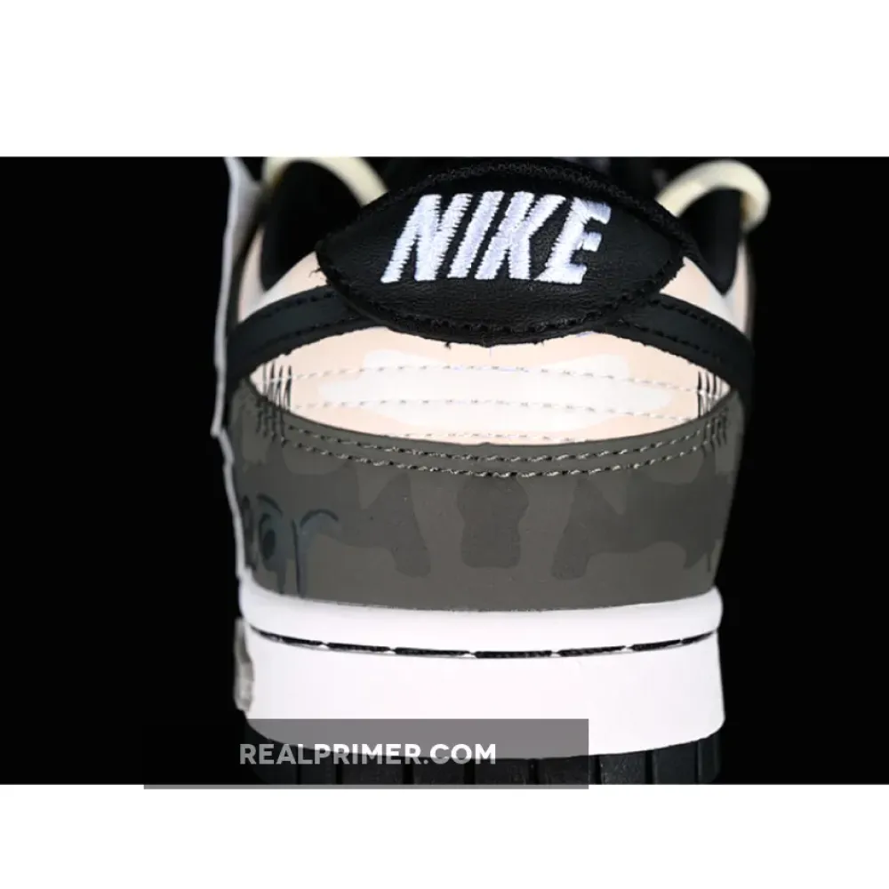 DUNK LOW SB WHITE/BLACK DD1391-100