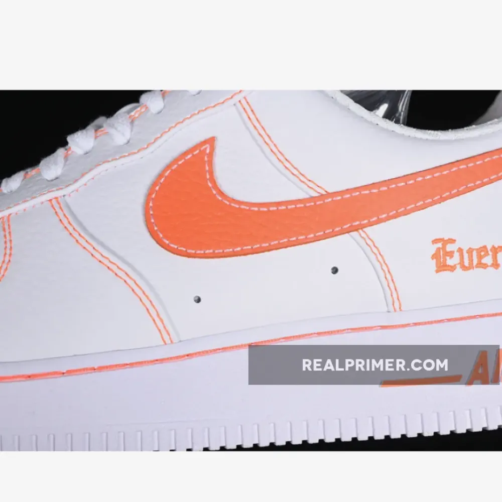 VLONE AIR FORCE 1 07 LOW WHITE/ORANGE AA5360-100