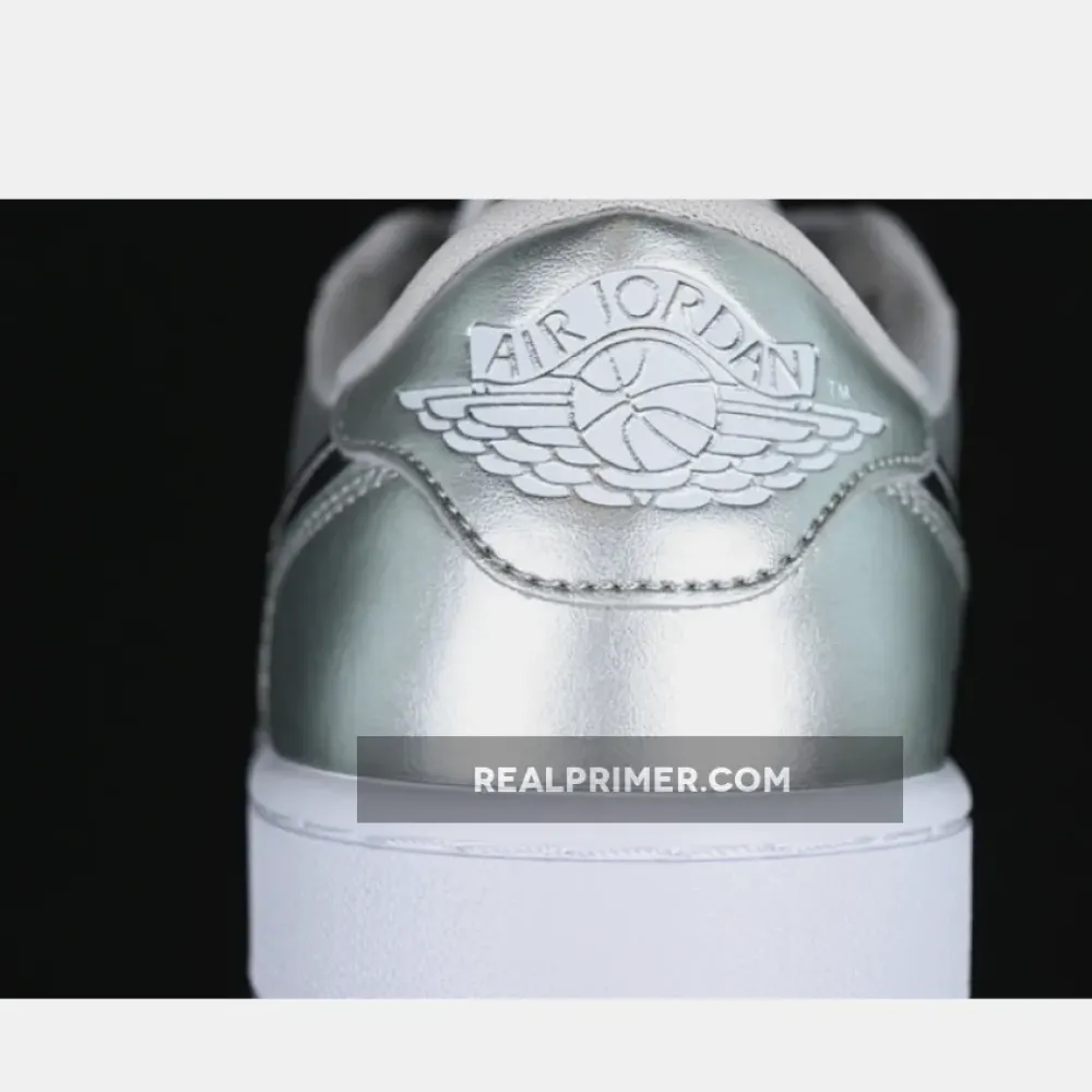 AIR JORDAN 1 LOW GOLF GIFT GIVING WHITE/BLACK/SILVER FD6848-001