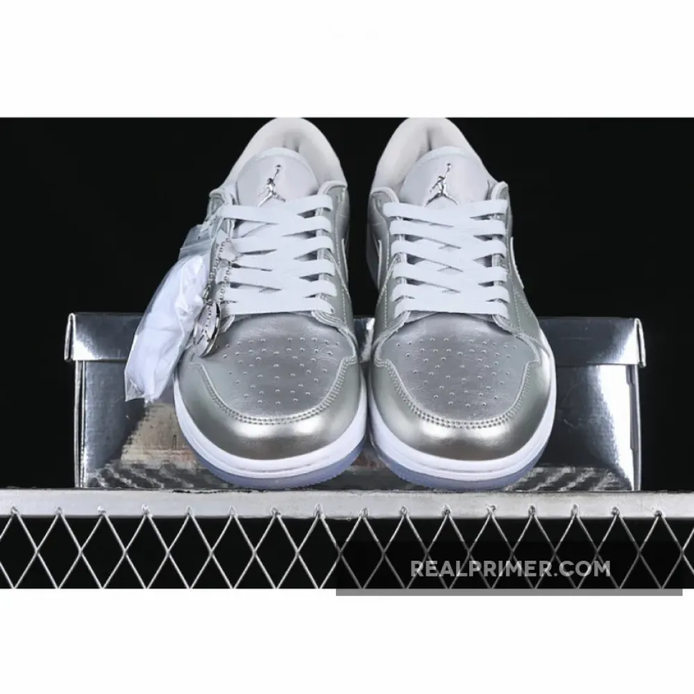 AIR JORDAN 1 LOW GOLF GIFT GIVING WHITE/BLACK/SILVER FD6848-001
