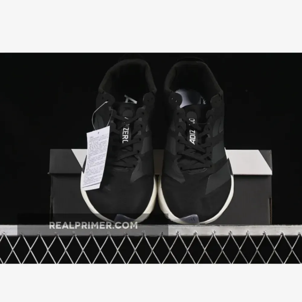 ADIOS 9 M BLACK/WHITE IH5751