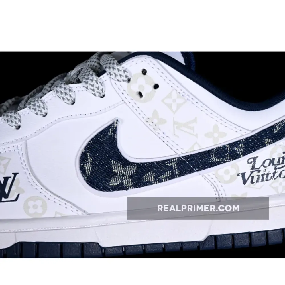 SB DUNK LOW L*V WHITE/BLUE/GREY DD1391-122